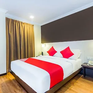 Oyo 431 De Grand Orchard Hotel